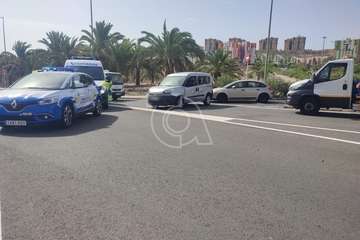 Accidente de tráfico en Jinámar/TA.